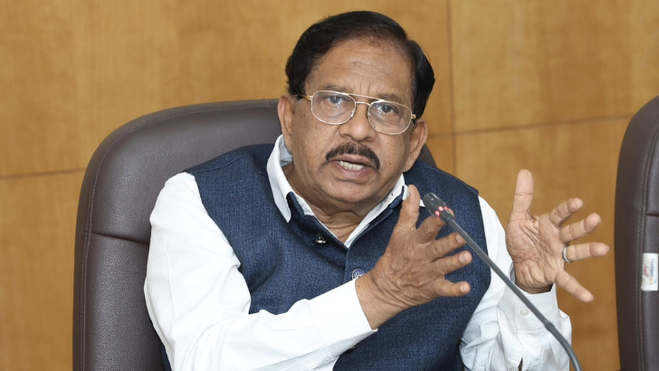 https://www.salarnews.in/public/uploads/images/newsimages/maannewsimage04092025_210941_Website 728x410 (12).png